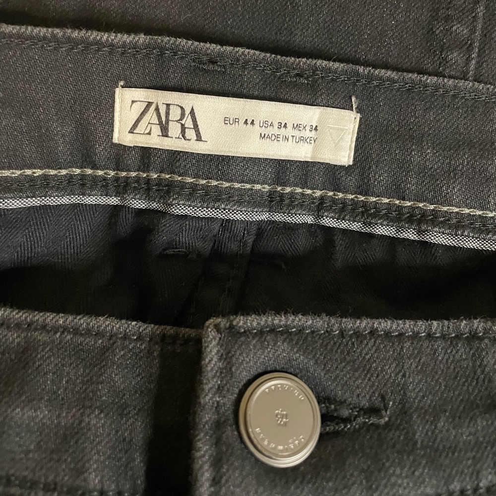 Zara Black Skinny Jeans